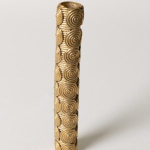 Tubo de bronce