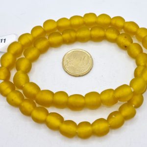 Collar cuentas de vidrio de Ghana medianas