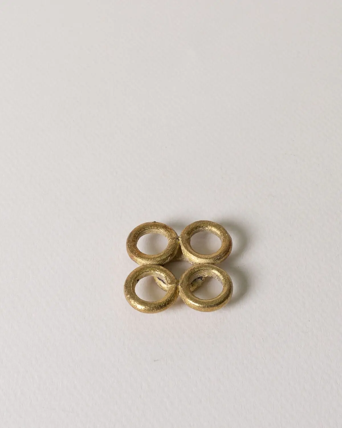 Colgante flor de bronce