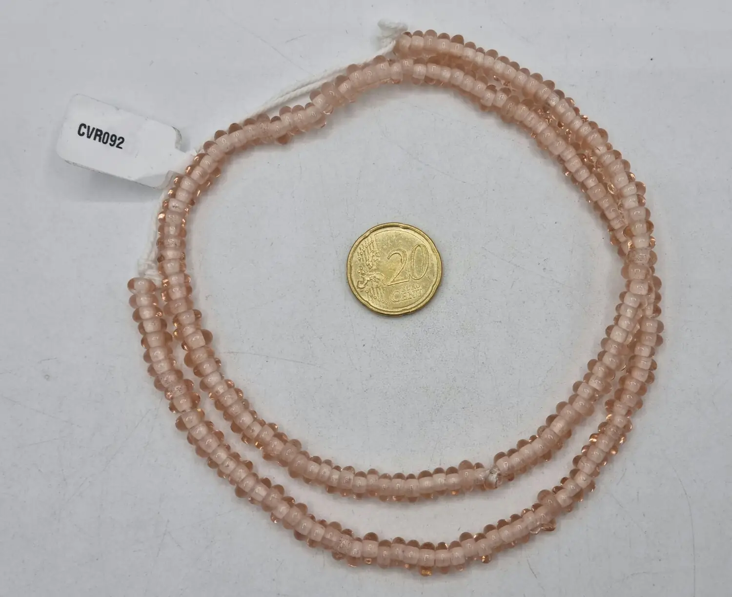 Collar de cuentas de vidrio con forma de donuts