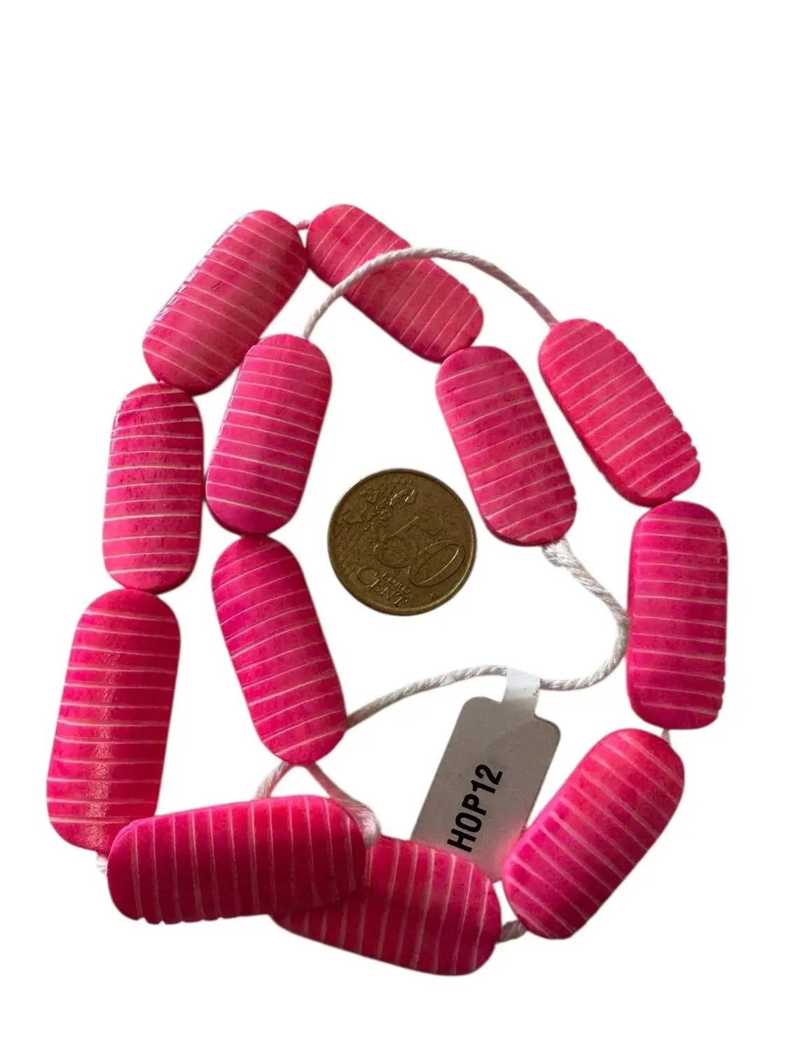 Collar de hueso a rayas