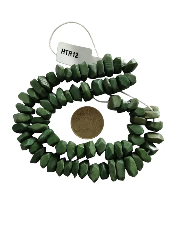 Collar de hueso irregular