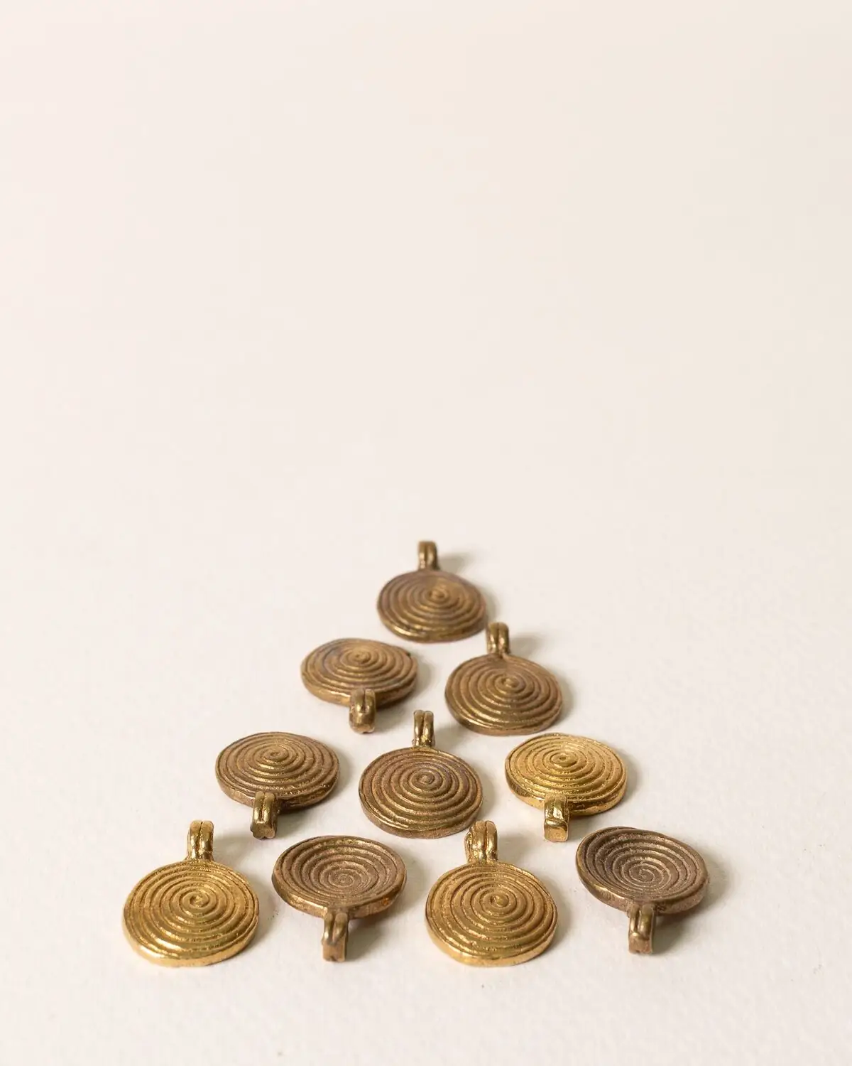 Cuenta de bronce pequeña (Pack de 10 piezas)