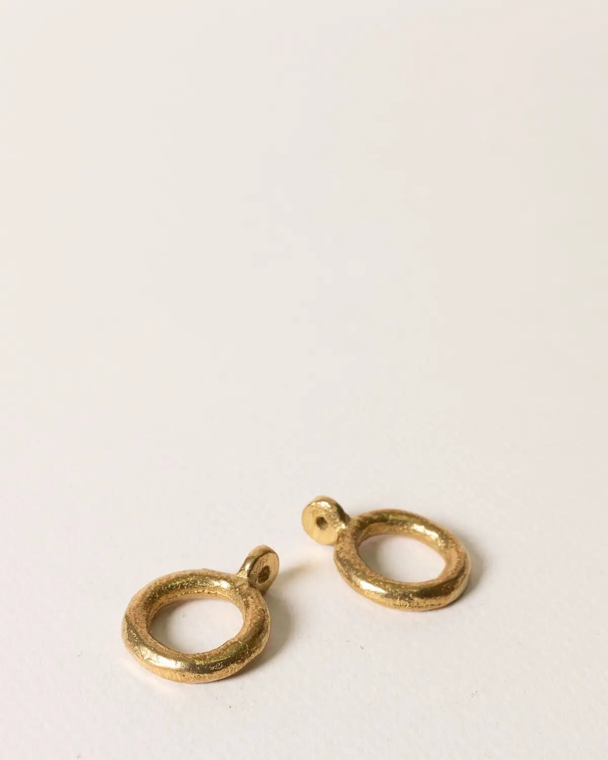 Cuenta de bronce pequeña (Pack de 2 piezas)