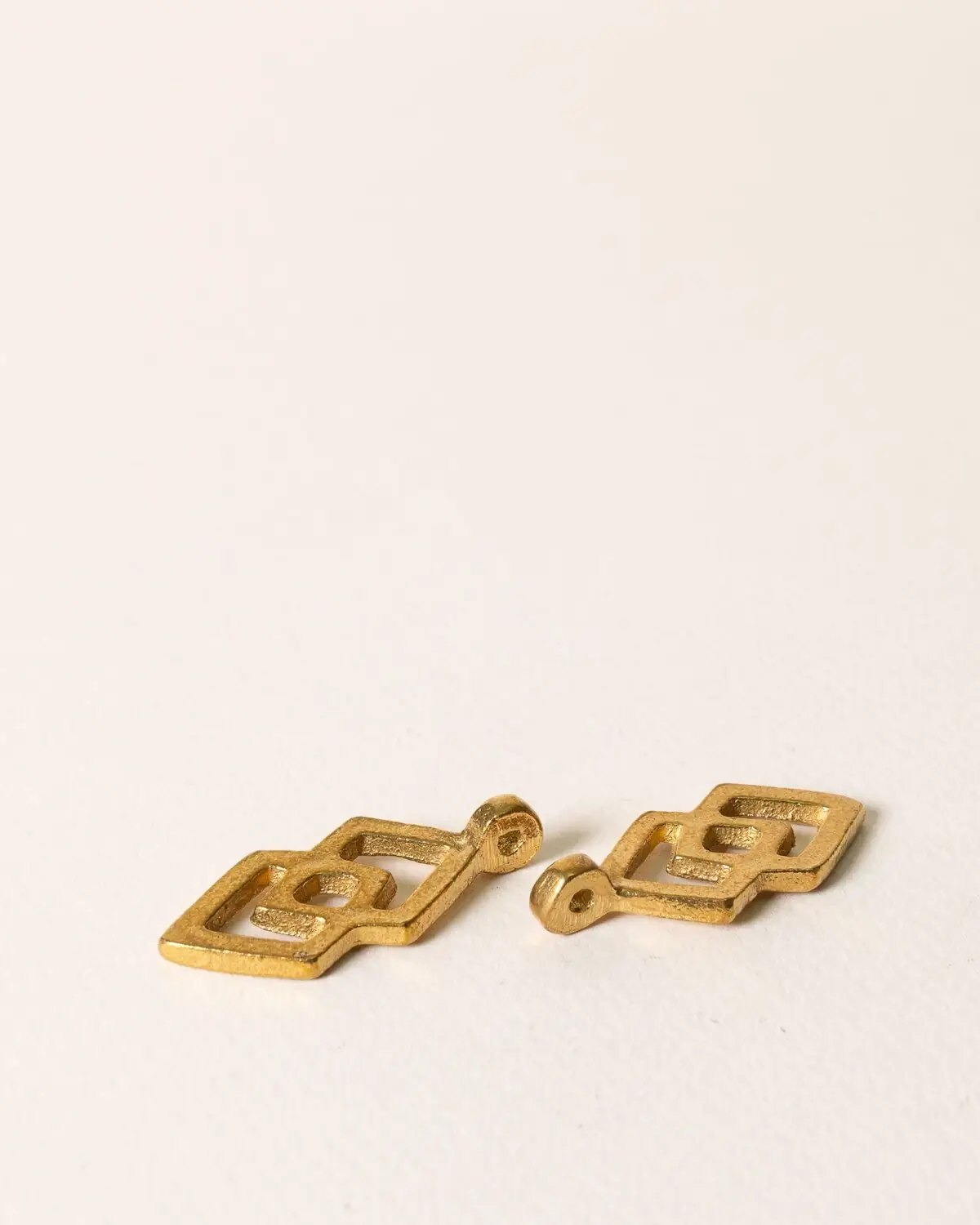 Cuenta de bronce pequeña (Pack de 2 piezas)