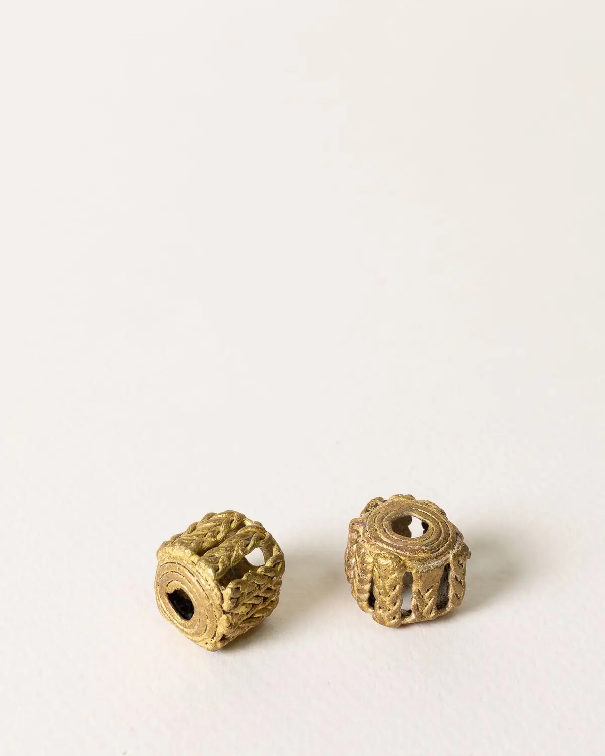 Cuenta pasante de bronce (Pack de 2 piezas)