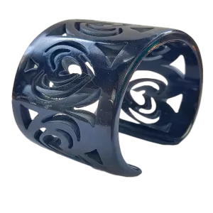 Brazalete labrado asta