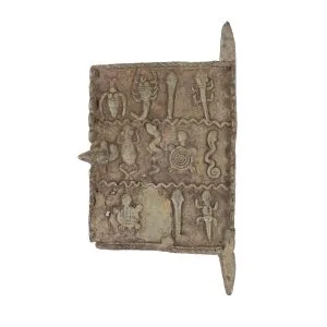 PUERTA BRONCE 1