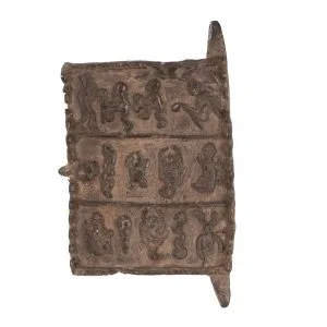 PUERTA BRONCE 6
