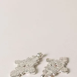 Cruz de bronce plateada (Pack de 2 piezas)