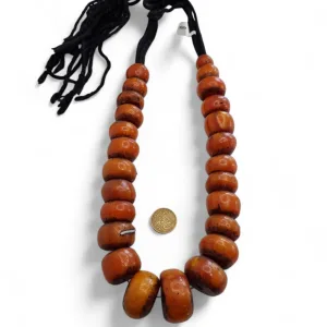 Collar de ámbar de resina africana