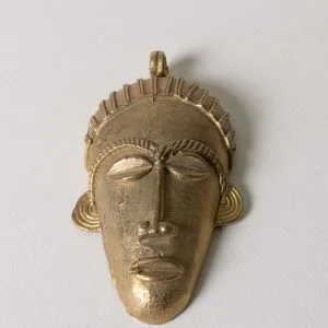 Máscara de bronce