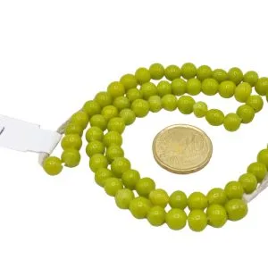 Collar de cuentas de vidrio redondas
