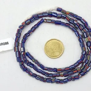 Collar de vidrio reciclado hecho a mano