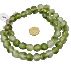 Collar de cuentas de vidrio de Ghana moteado