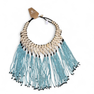 Collar de caurí