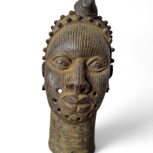 Cabeza de bronce de Benín