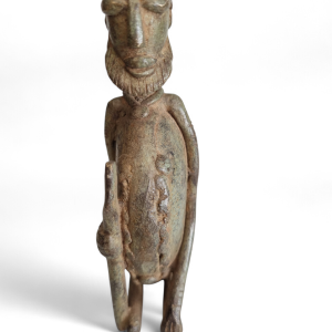 HOMBRE DOGON SENTADO