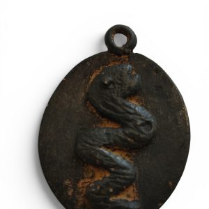 Colgante de bronce envejecido