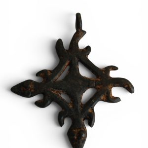 Colgante de bronce envejecido
