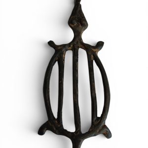 Colgante de bronce envejecido