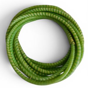 Pulsera de plástico reciclado