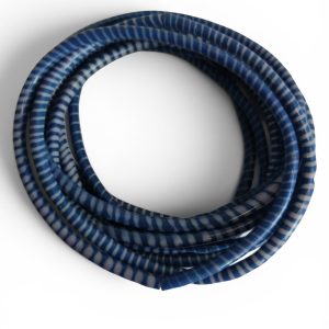 Pulsera de plástico reciclado